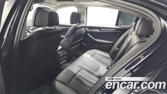 BMW 5-Series 530i Luxury Plus