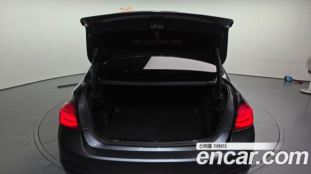 BMW 3-Series 320d
