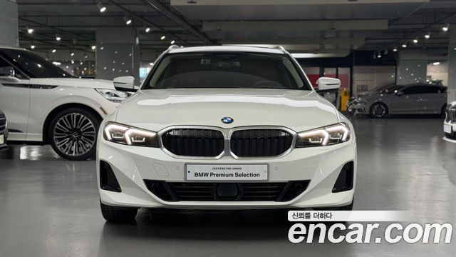 BMW 3-Series 320i Touring