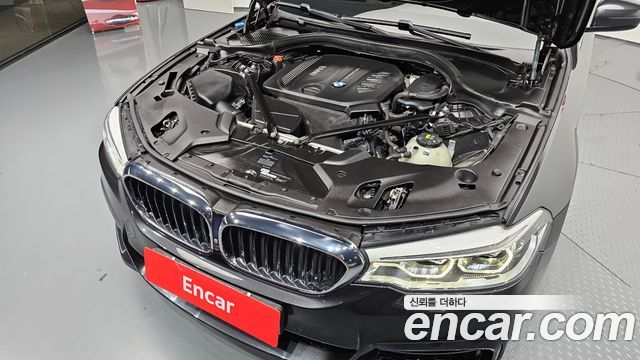 BMW 5-Series 520d M Sport Package Plus