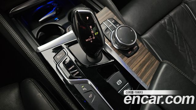 BMW 5-Series 520d M Sport Package Plus