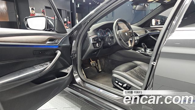 BMW 5-Series 520d M Sport Package Plus