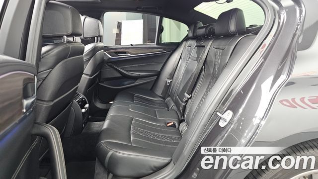 BMW 5-Series 520d M Sport Package Plus