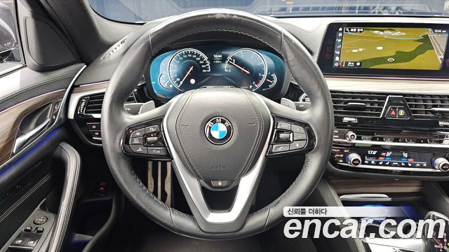 BMW 5-Series 520d M Sport Package Plus