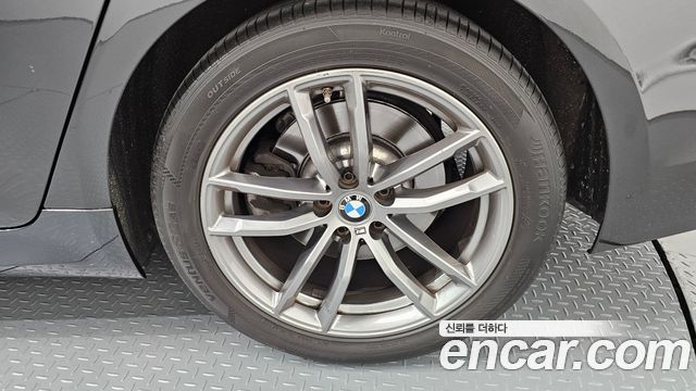 BMW 5-Series 520d M Sport Package Plus