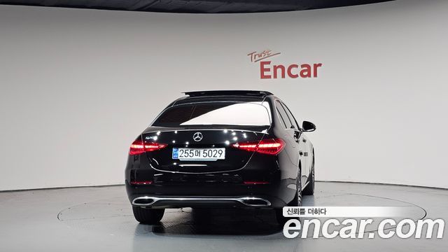 Mercedes-Benz C-Class C200 Avantgarde