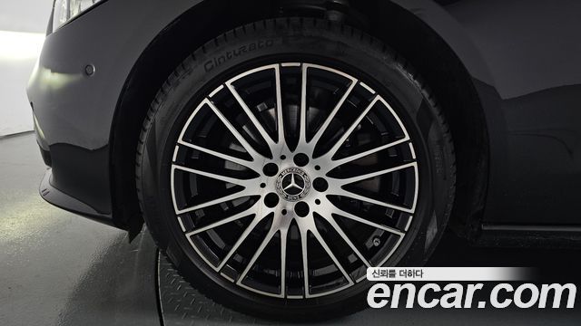 Mercedes-Benz C-Class C200 Avantgarde
