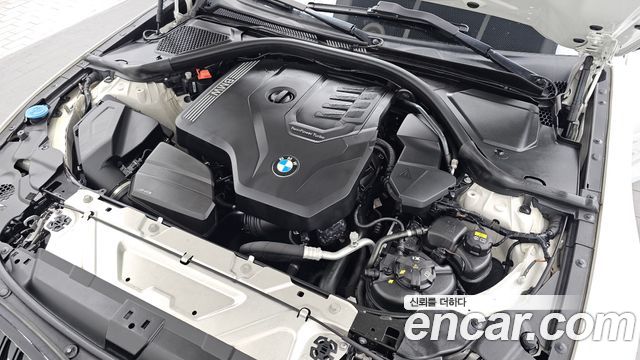 BMW 3-Series 330i xDrive M Sport
