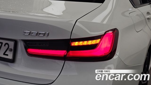 BMW 3-Series 330i xDrive M Sport