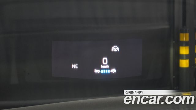 Mercedes-Benz E-Class E300e 4MATIC Exclusive