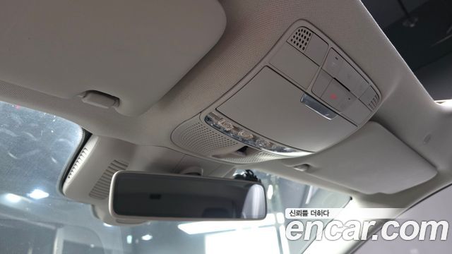 Mercedes-Benz E-Class E300e 4MATIC Exclusive