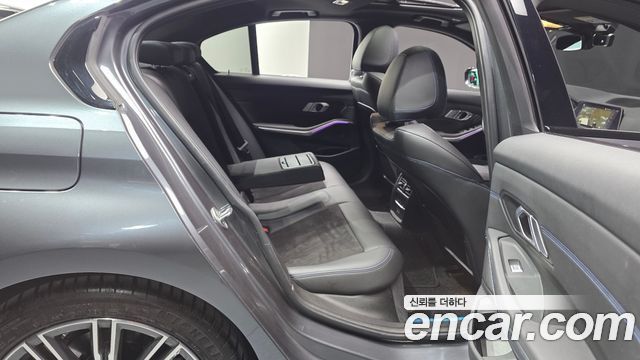 BMW 3-Series 320i M Sport