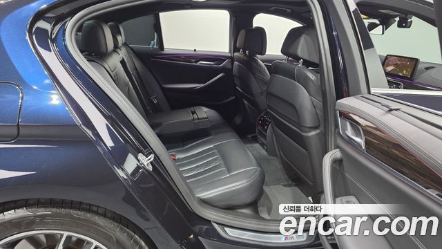 BMW 5-Series 523d M Sport