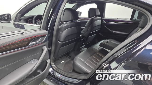 BMW 5-Series 523d M Sport