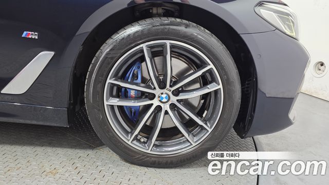 BMW 5-Series 523d M Sport