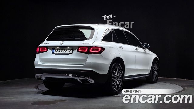 Mercedes-Benz GLC-Class GLC220 d 4MATIC