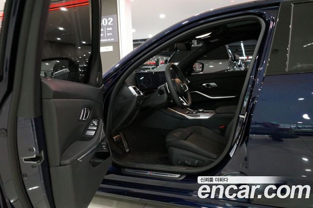 BMW 3-Series 320i M Sport
