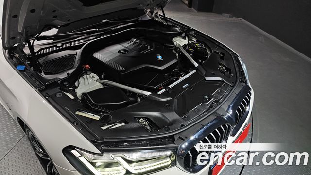 BMW 5-Series 520i M Sport