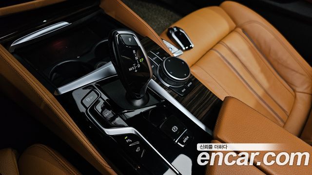 BMW 5-Series 520i M Sport