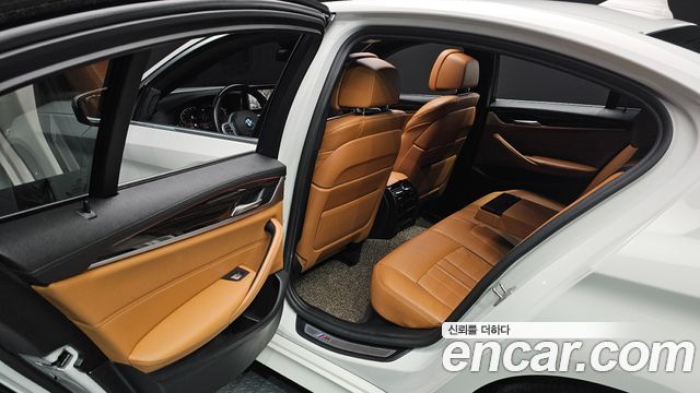 BMW 5-Series 520i M Sport