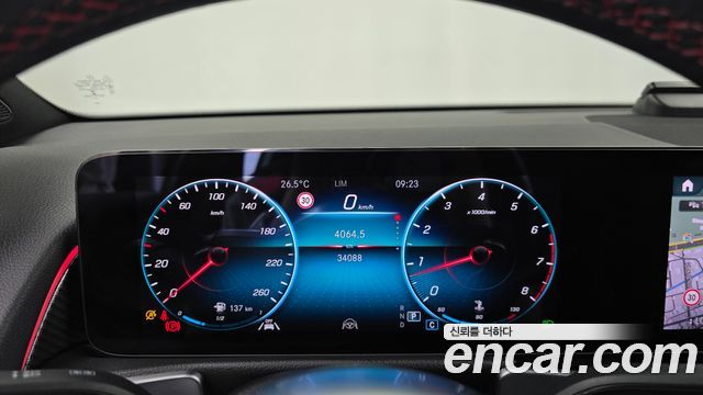 Mercedes-Benz GLB-Class GLB250 4MATIC