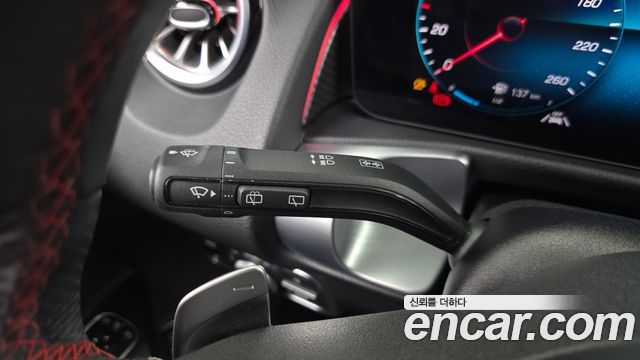 Mercedes-Benz GLB-Class GLB250 4MATIC