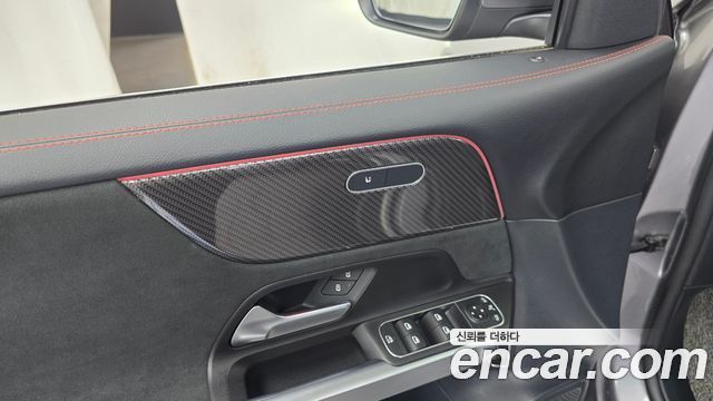 Mercedes-Benz GLB-Class GLB250 4MATIC