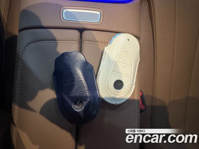 Mercedes-Benz E-Class E220d 4MATIC Exclusive