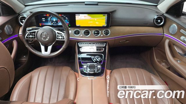 Mercedes-Benz E-Class E300 Exclusive