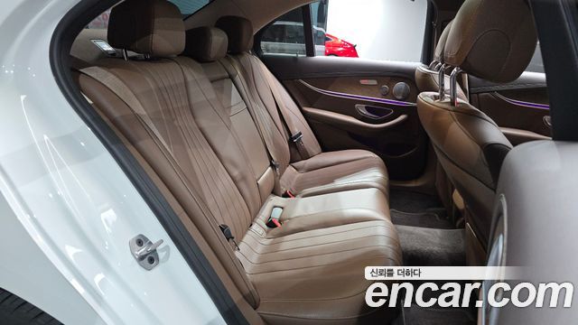 Mercedes-Benz E-Class E300 Exclusive