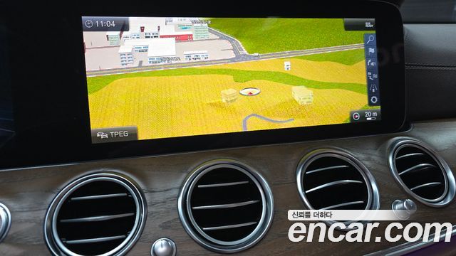 Mercedes-Benz E-Class E300 Exclusive