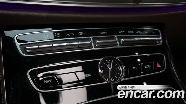 Mercedes-Benz E-Class E300 Exclusive