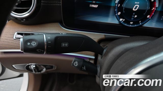 Mercedes-Benz E-Class E300 Exclusive