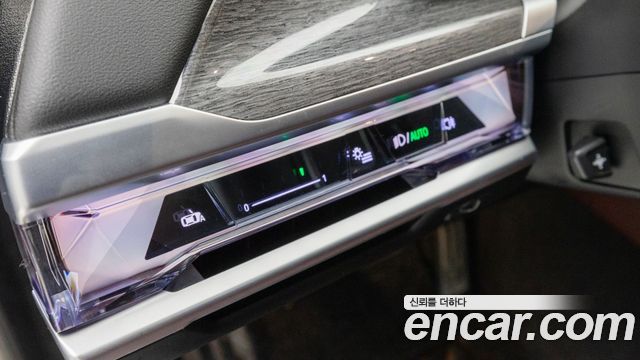 BMW 7-Series 740i xDrive M Sport Limited