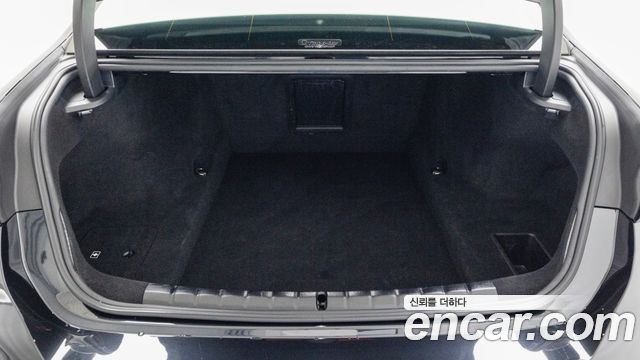 BMW 7-Series 740i xDrive M Sport Limited