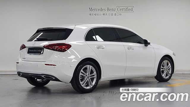 Mercedes-Benz A-Class A220 Hatchback
