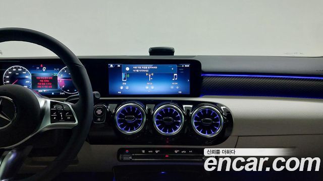 Mercedes-Benz A-Class A220 Hatchback
