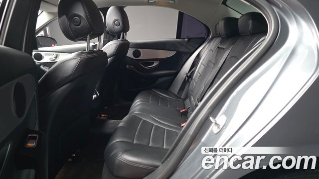 Mercedes-Benz C-Class C200 Avantgarde
