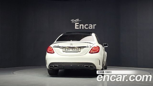 Mercedes-Benz C-Class C63 AMG