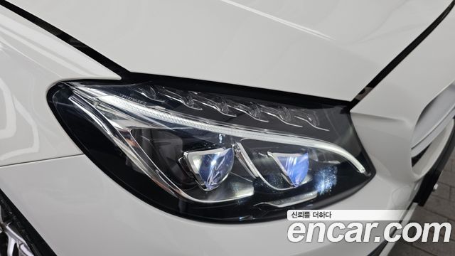 Mercedes-Benz C-Class C63 AMG