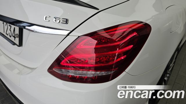 Mercedes-Benz C-Class C63 AMG