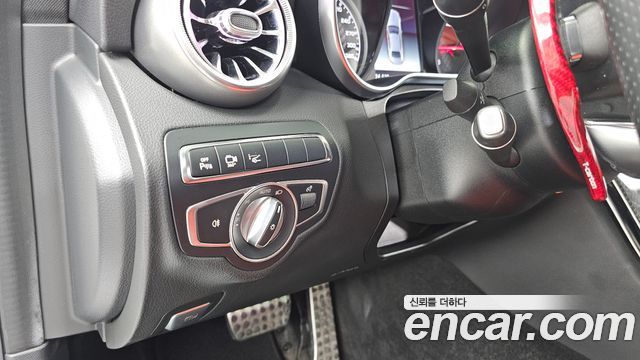 Mercedes-Benz C-Class C63 AMG