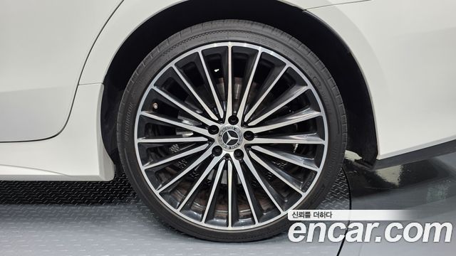 Mercedes-Benz CLS-Class CLS450 4MATIC