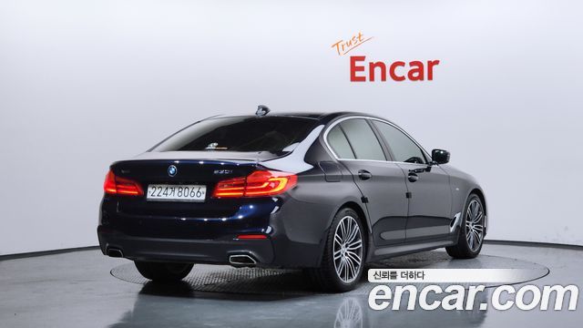BMW 5-Series 530i xDrive M Sport Package Plus