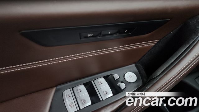 BMW 5-Series 530i xDrive M Sport Package Plus