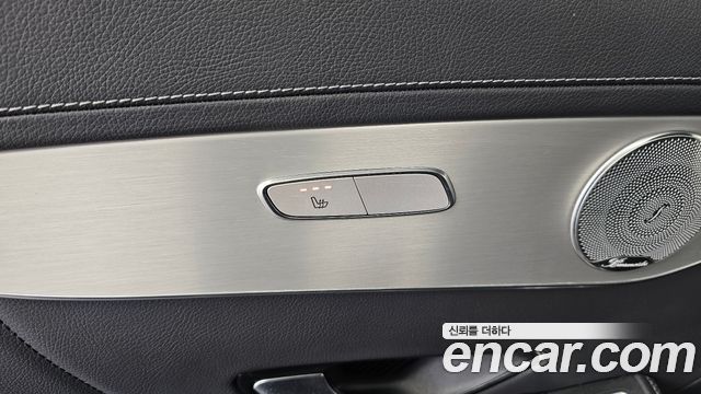 Mercedes-Benz GLC-Class GLC300 4MATIC AMG Line