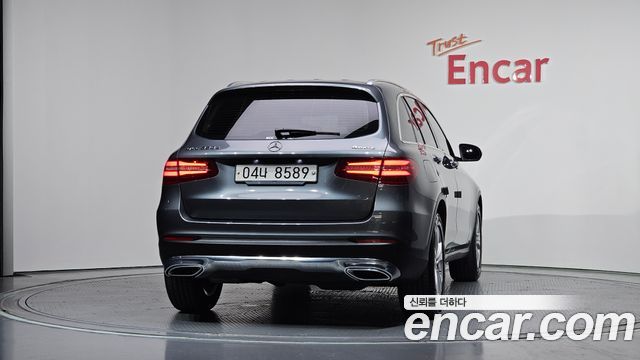 Mercedes-Benz GLC-Class GLC220 d 4MATIC