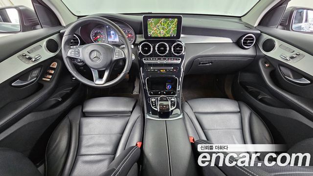 Mercedes-Benz GLC-Class GLC220 d 4MATIC