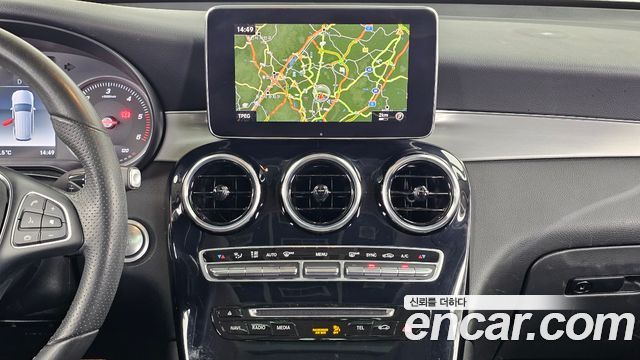 Mercedes-Benz GLC-Class GLC220 d 4MATIC