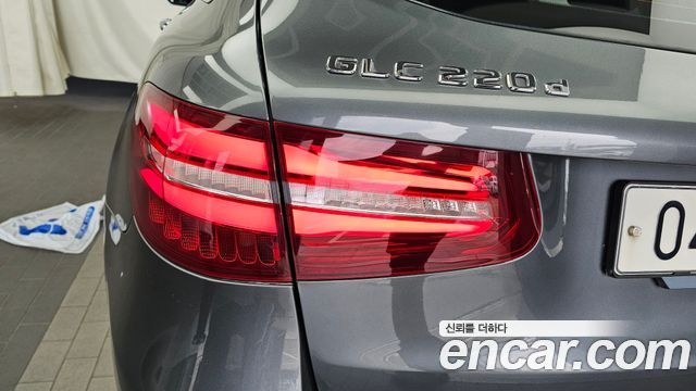 Mercedes-Benz GLC-Class GLC220 d 4MATIC